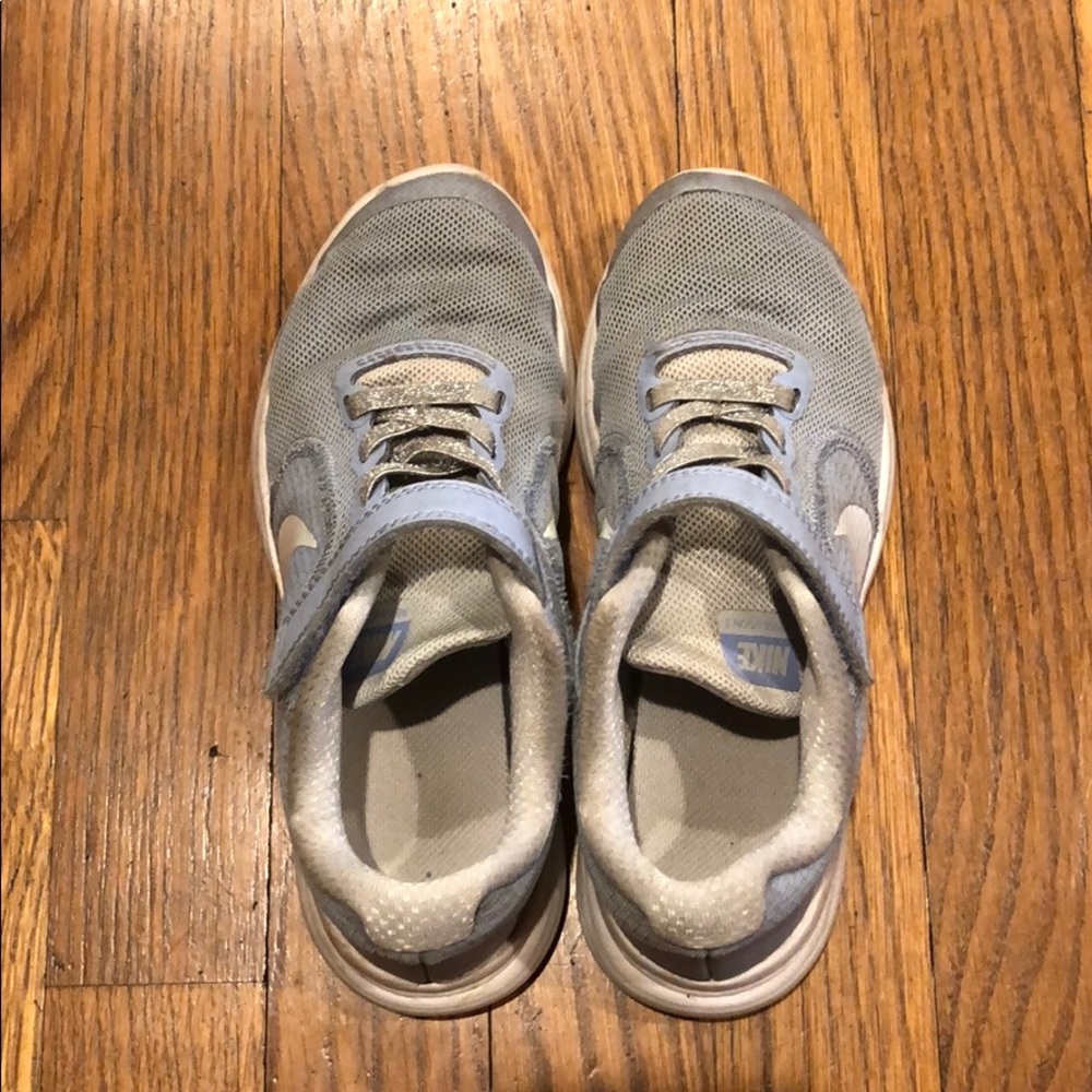 Used Girls Nike sneakers size 13C
